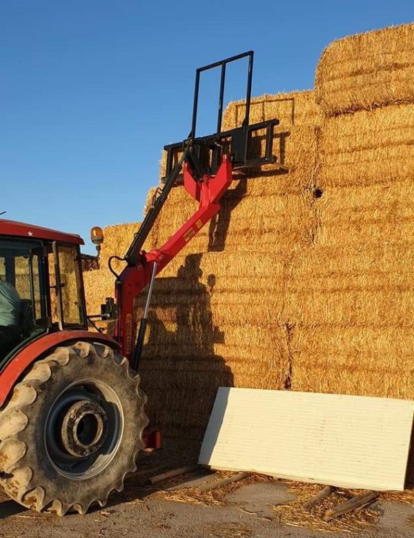 Hay Bale Spear - Image 2
