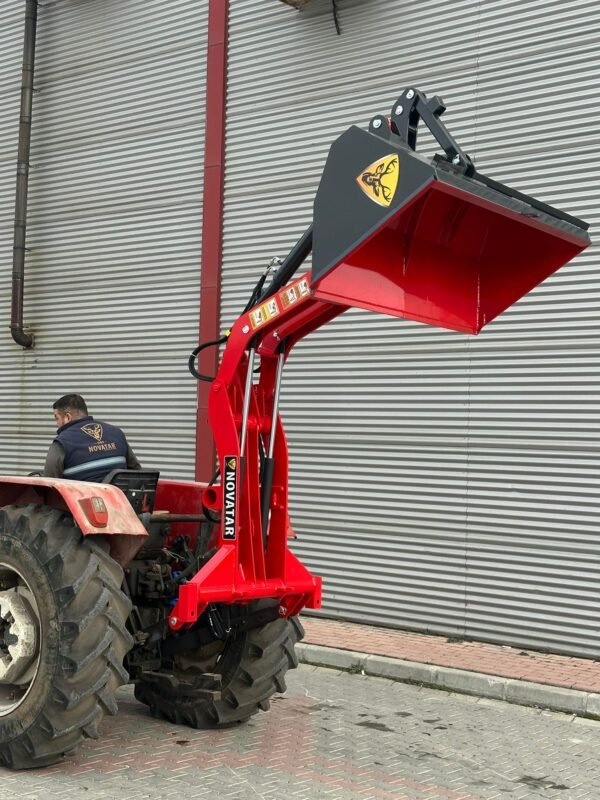 Tractor Rear Loader with Euro Linkage - JAGUAR X3 MODEL - Image 5