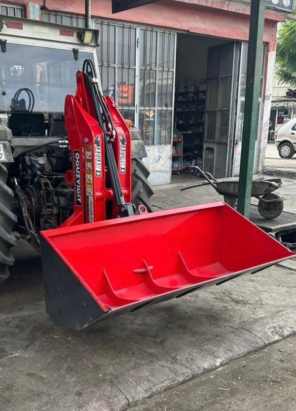 Tractor Rear Loader with Euro Linkage - JAGUAR X3 MODEL - Image 4